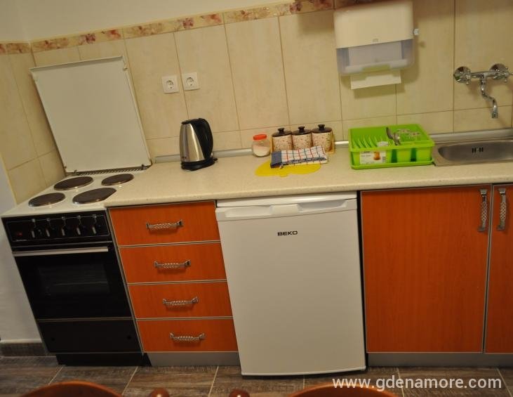 08.Kuhinja Apartman br.1